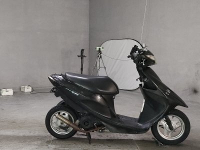 Suzuki ADDRESS V50