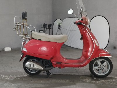 Vespa LX150