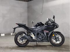 Yamaha YZF-R25 2018