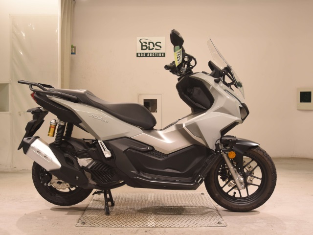 Honda ADV 160 2023