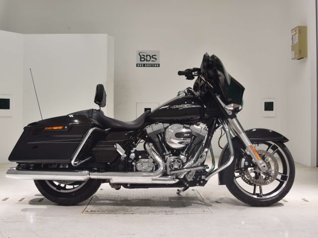 HD SREET GLIDE FLHXS1690 2015