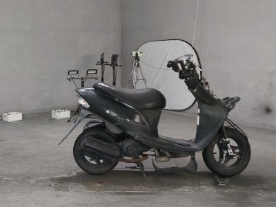 Suzuki LETS2