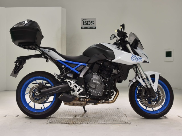 Suzuki GSX-8S 2023