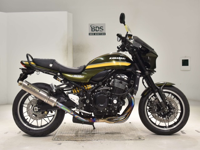 Kawasaki Z900RS 2021