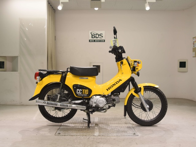 Honda CC110 CROSSCUB 2018