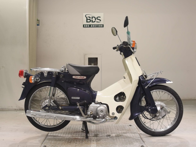 Honda C90 2002