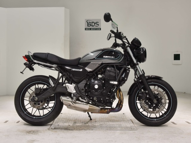 Kawasaki Z650RS 2023