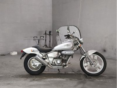 Honda MAGNA50 2001