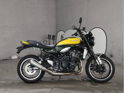 Kawasaki Z900RS 2023