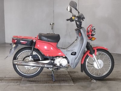 Honda CC110 CROSSCUB 2016