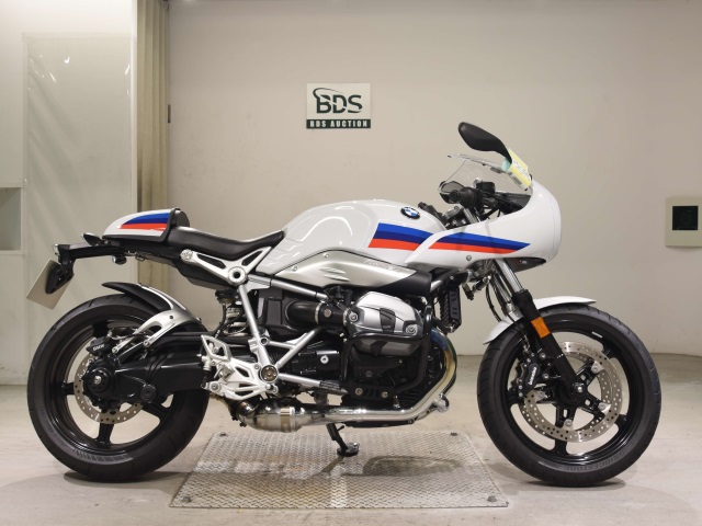 BMW R NINE T RACER 2017