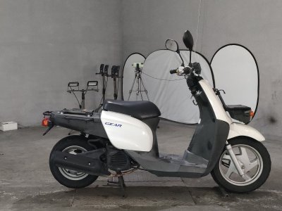 Yamaha GEAR 2011