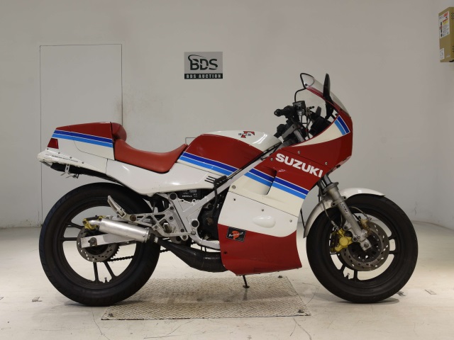Suzuki RG250 GAMMA