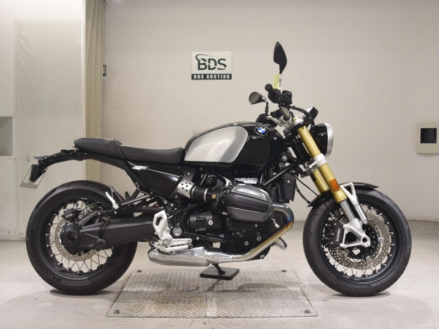 BMW R12 NINE T 2024