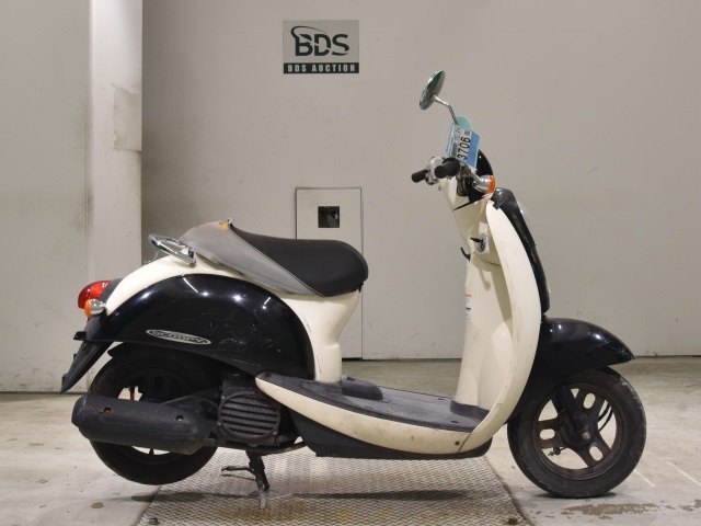 Honda SCOOPY50 2008