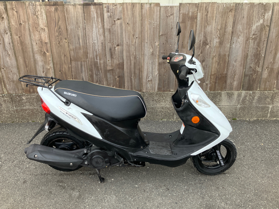 Suzuki ADDRESS V125 2012