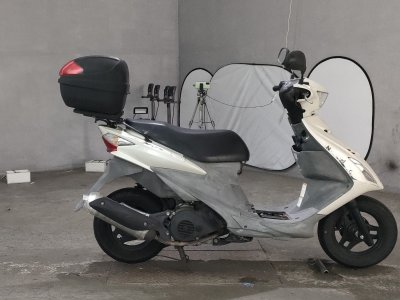 Suzuki ADDRESS V125