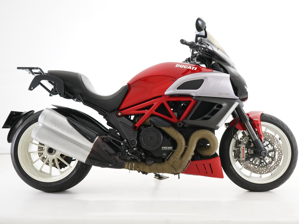 Ducati DIAVEL 2015