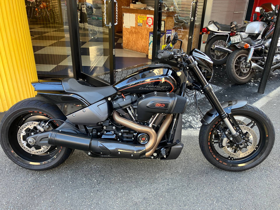 HD BREAKOUT FXBRS1870 2021