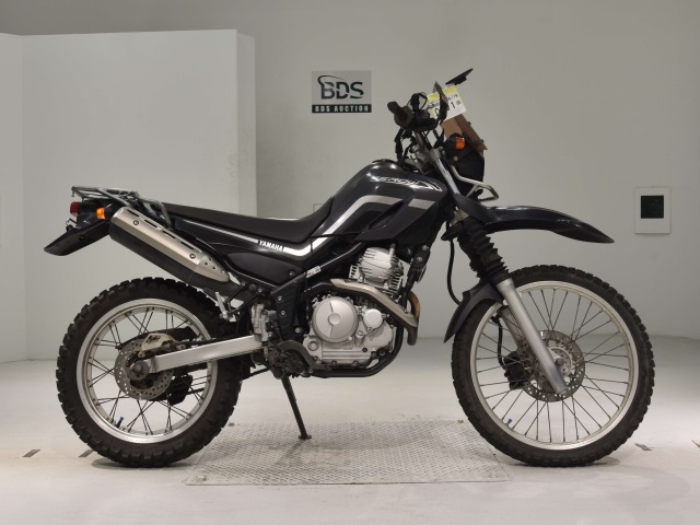 Yamaha SEROW XT250 2005
