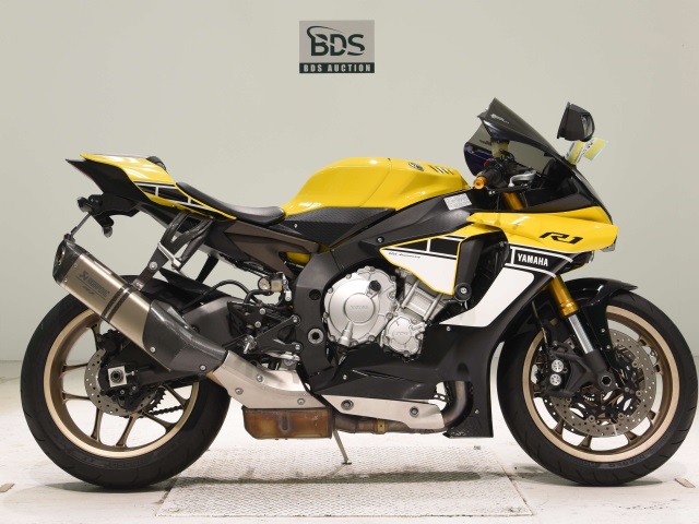 Yamaha YZF-R1 2016