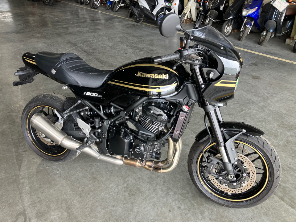 Kawasaki Z900RS CAFE 2024