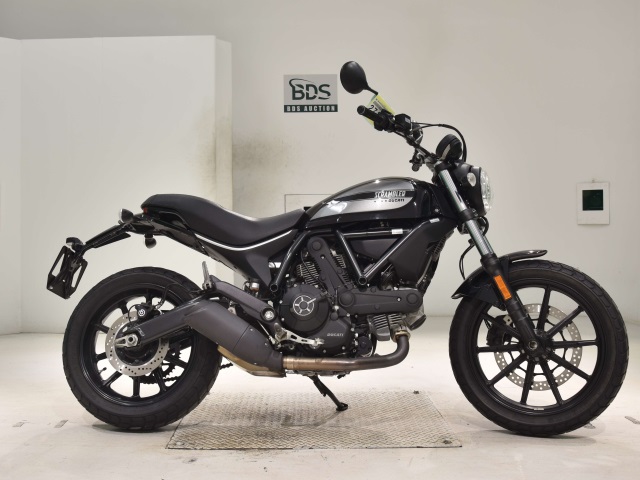 Ducati SCRAMBLER SIXTY2 2016