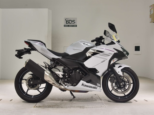 Kawasaki NINJA400 2023