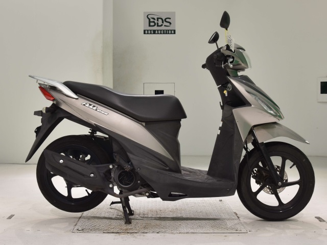 Suzuki ADDRESS V110
