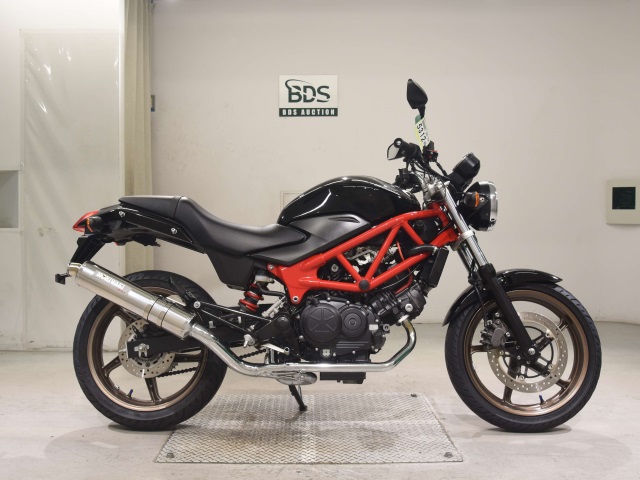 Honda VTR250 2015