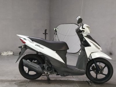 Suzuki ADDRESS V110