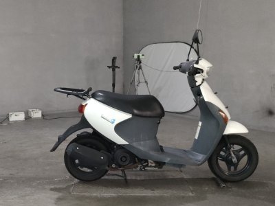 Suzuki LETS4