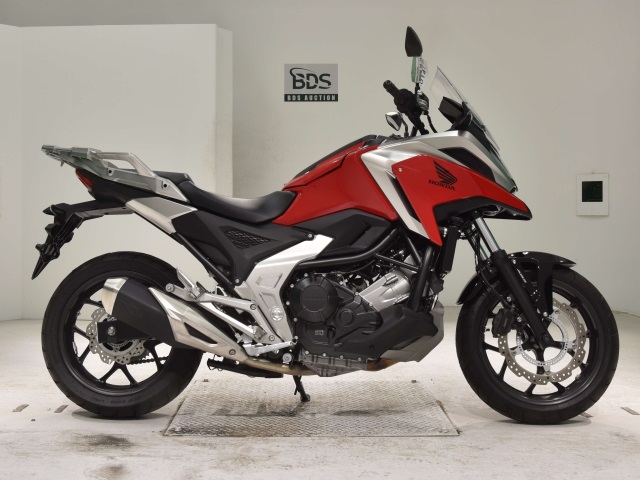 Honda NC750X 2021