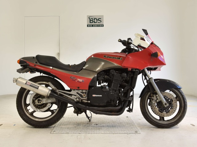 Kawasaki GPZ750R 1984