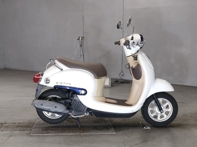 Honda GIORNO 2016