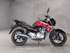 Suzuki GSR250