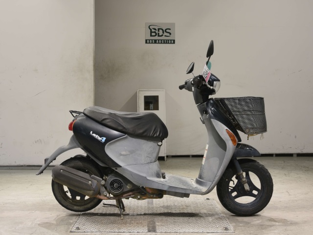 Suzuki LETS4