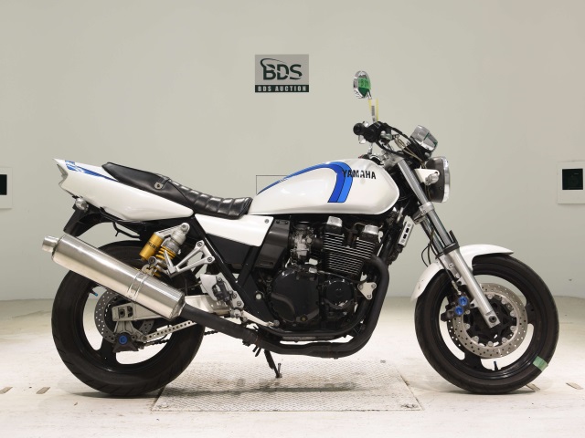 Yamaha XJR400 2002
