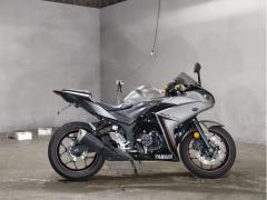 Yamaha YZF-R25 2016