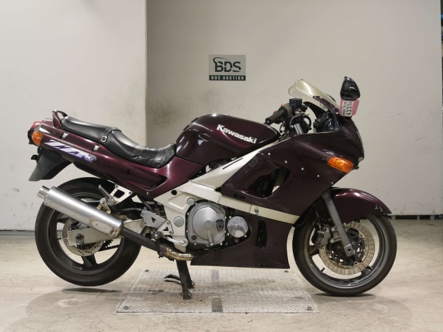 Kawasaki ZZ-R400 1997