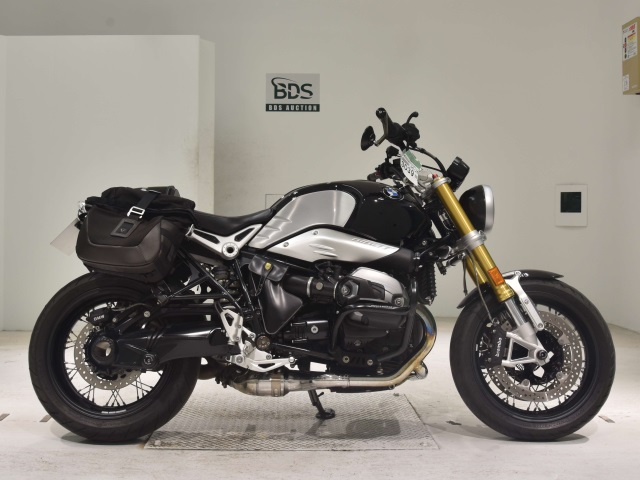 BMW R NINE T 2019