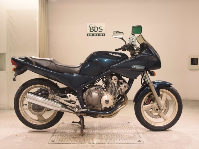 Yamaha XJ400 DIVERSION 1994