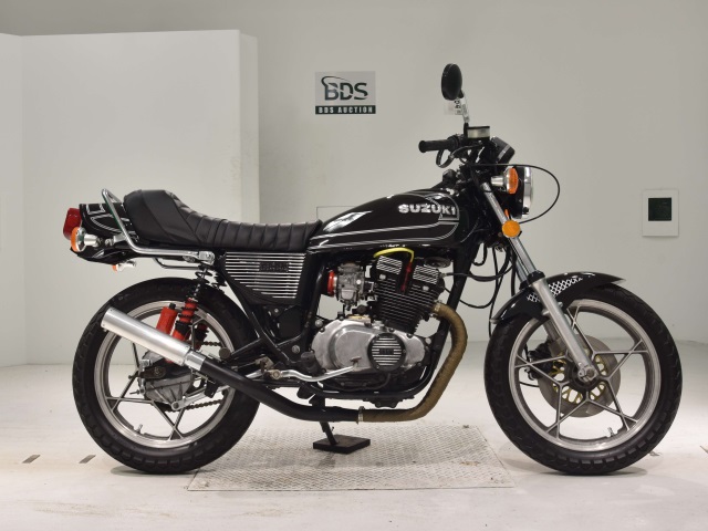 Suzuki GSX250E