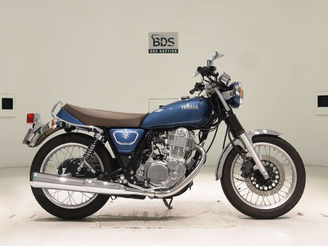 Yamaha SR400 2019