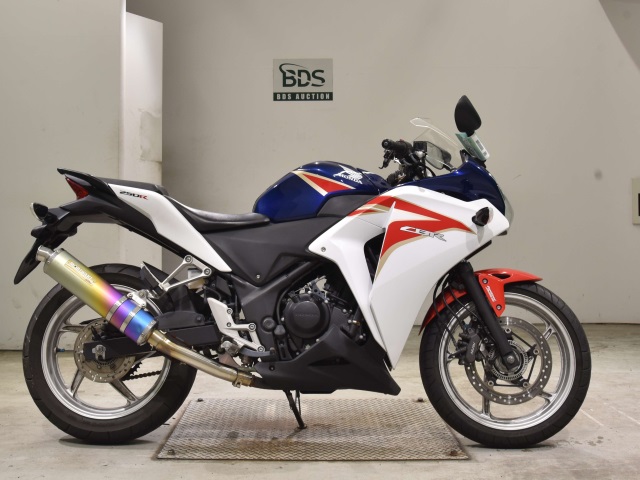 Honda CBR250RA 2011