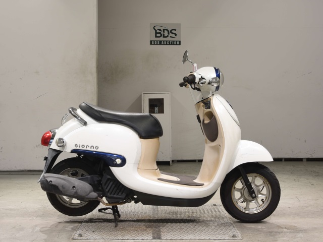 Honda GIORNO 2016