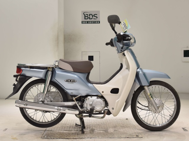 Honda C50 2016