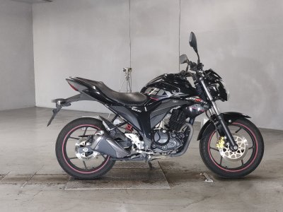 Suzuki GIXXER150