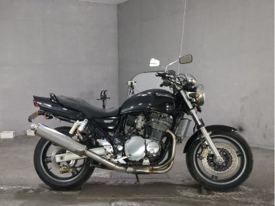 Suzuki GSX1200 INAZUMA