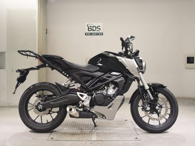 Honda CB125R 2018